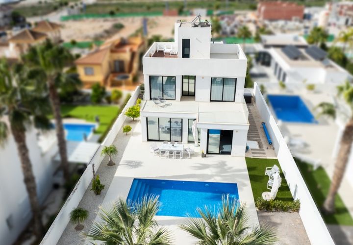 Villa a La Marina, Alicante, La Marina - € 595.000 | Ref: 6117 - foto 1